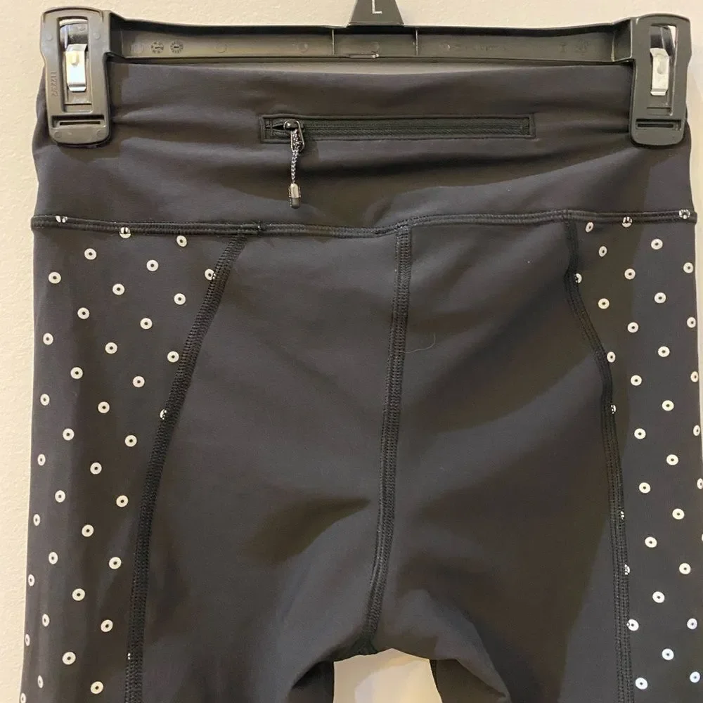 Lululemon Tight Stuff Sequin Dot Crop Black Leggings Women Size 4